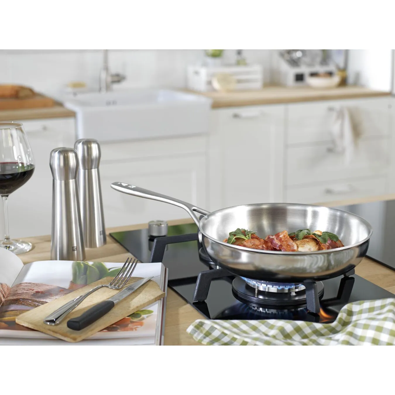 Zwilling Salzmühle 19 Cm, Edelstahl, Silber 5 Zwilling Salzmühle 19 Cm, Edelstahl, Silber – Bild 3