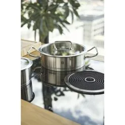 Zwilling Servierpfanne 24 Cm, 18/10 Edelstahl 12 Zwilling Servierpfanne 24 Cm, 18/10 Edelstahl -ZWILLING Messer Verkäufe 424420599 1