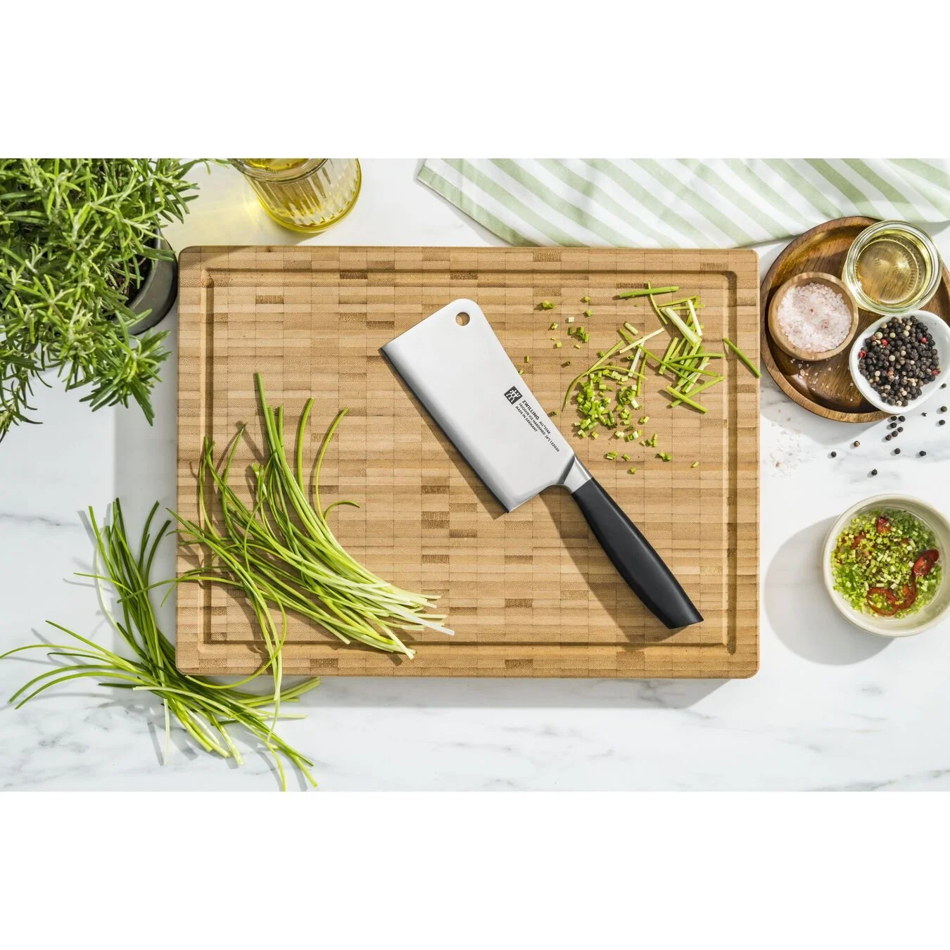 Zwilling Hackmesser 15 Cm, Schwarz 4 Zwilling Hackmesser 15 Cm, Schwarz – Bild 2